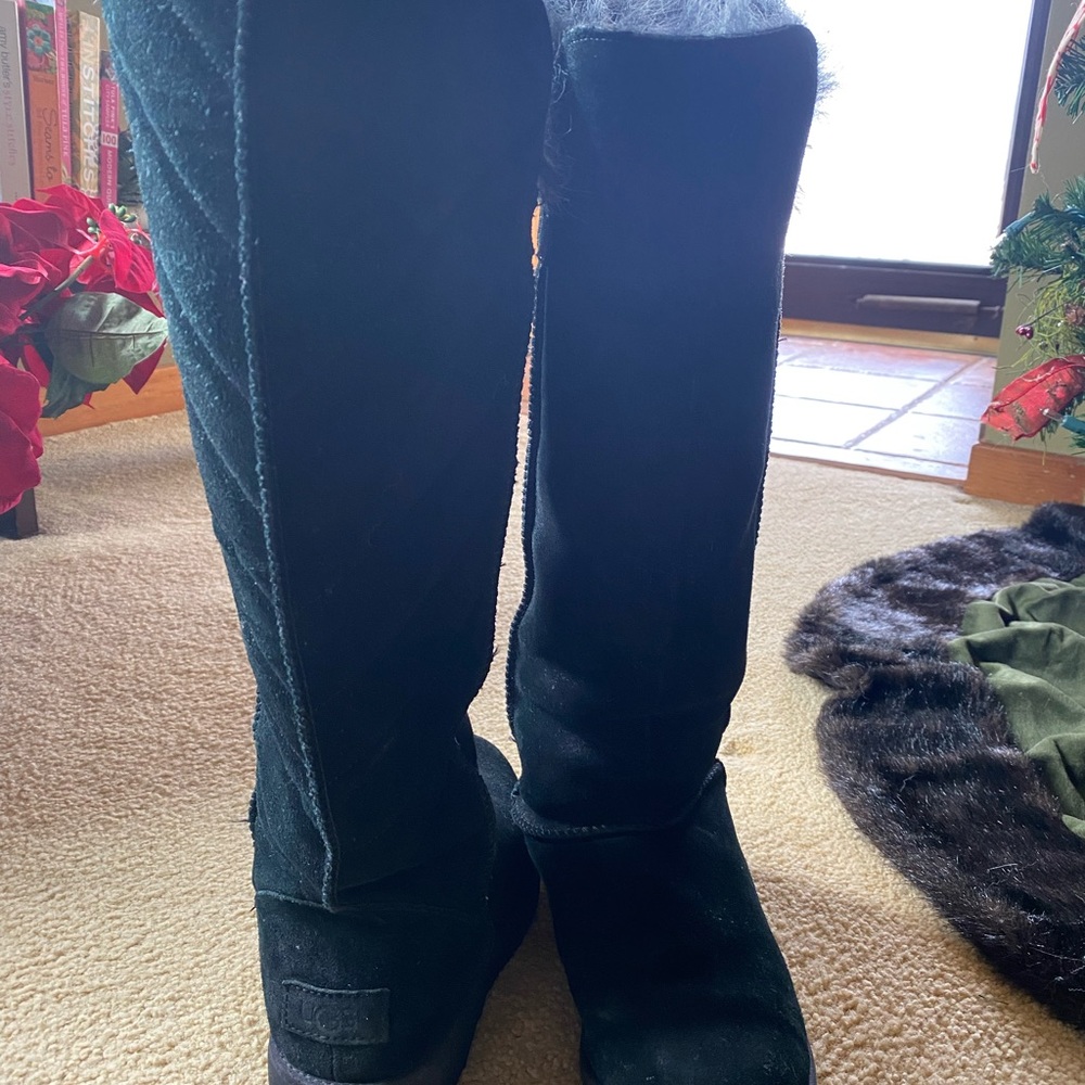 EUC UGG Rosalind pull on black tall boots-toscana silver gray/black fur cuff. - Picture 2 of 14